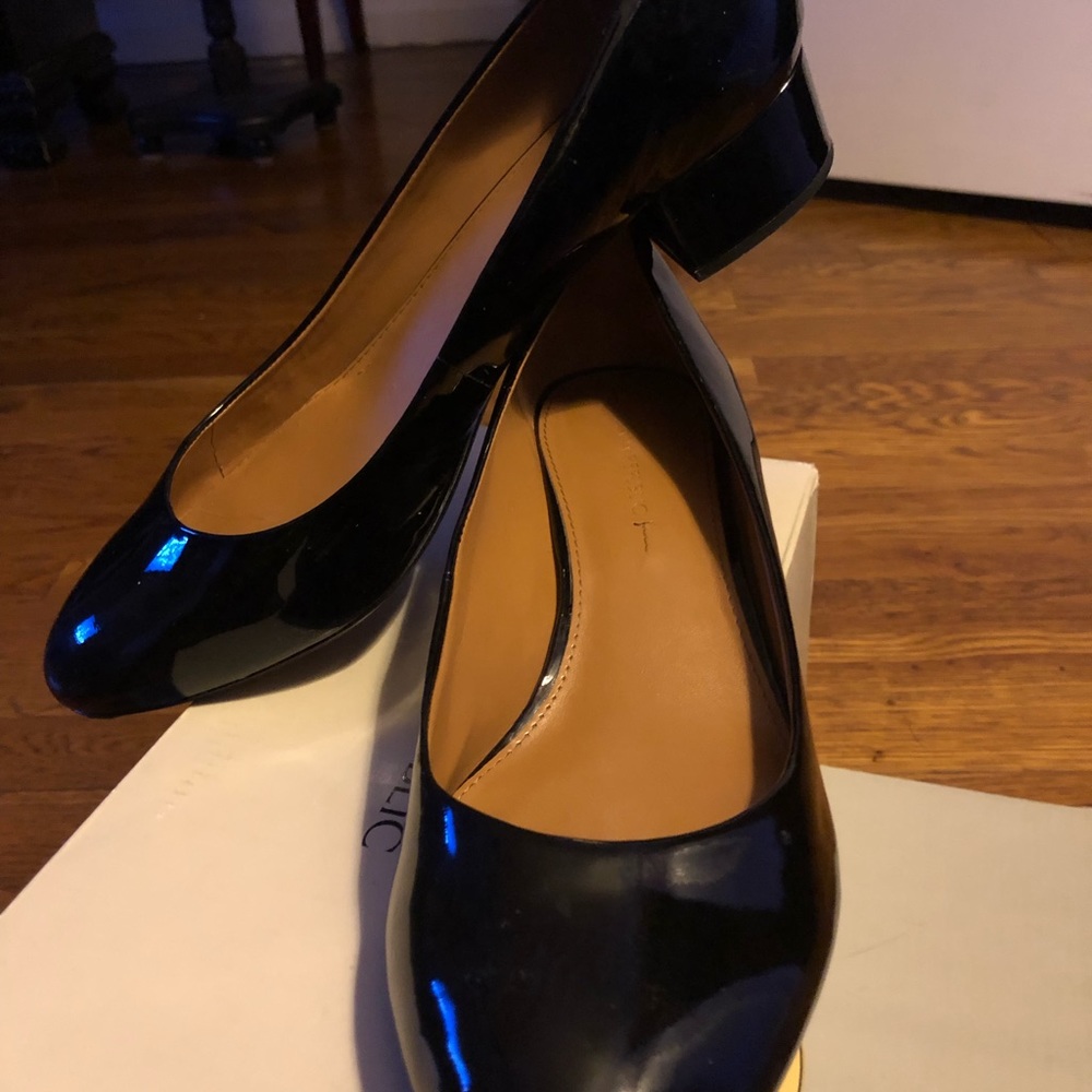 COPY - Gentle Wear Banana Republic Woman Flats